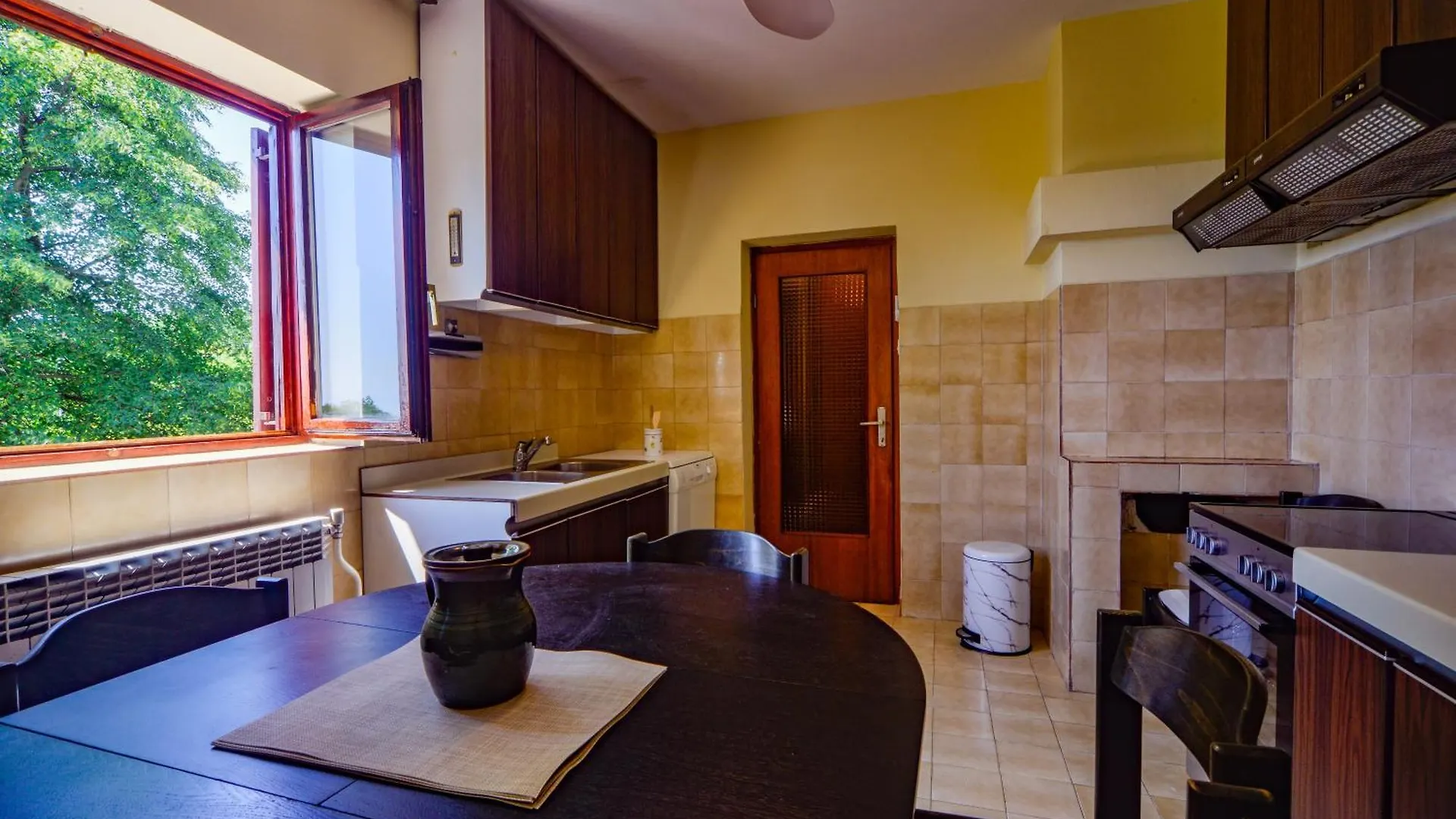 Apartment Apartman Toto Kraj